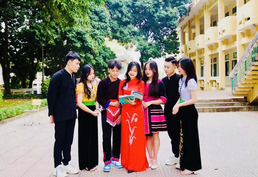 Các giáo viên Nhà trường tích cực tham gia Chương trình “Thầy cô thay đổi”