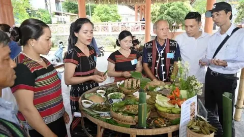 Không gian Lễ hội Ẩm thực truyền thống tại A Lưới